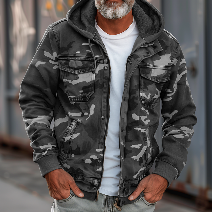 Chaqueta militar con capucha