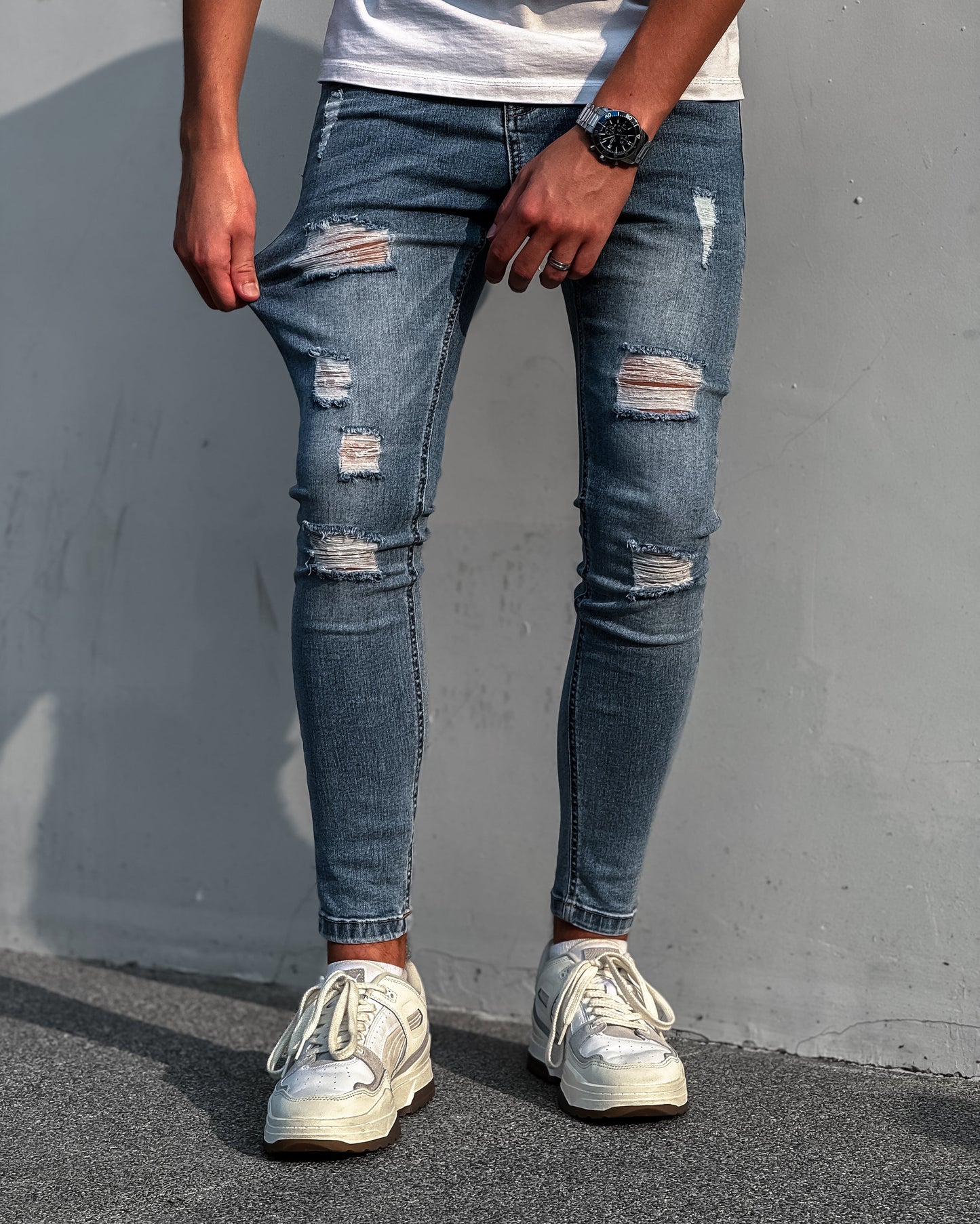 Jeans clasico rasgado