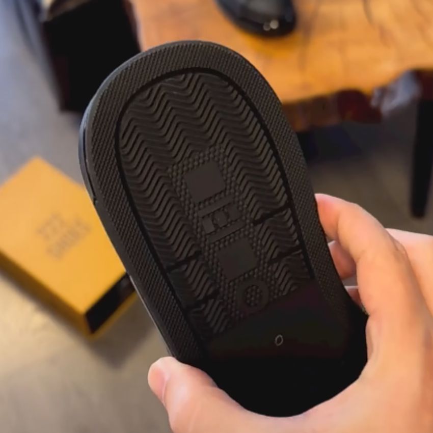 Zapatilla casual elegante