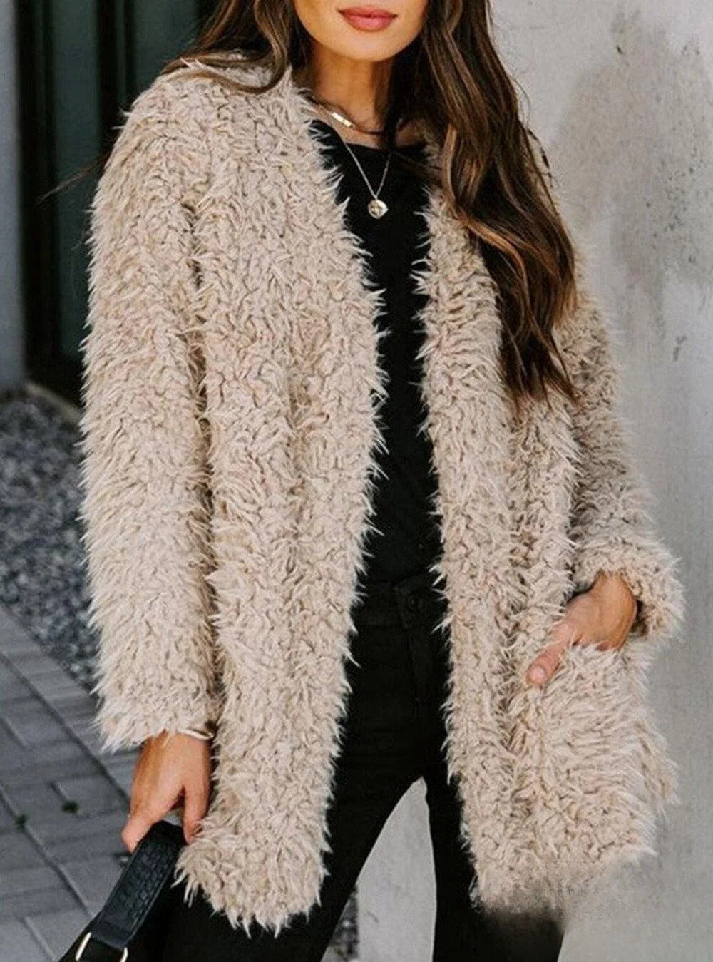 Abrigo peludo casual
