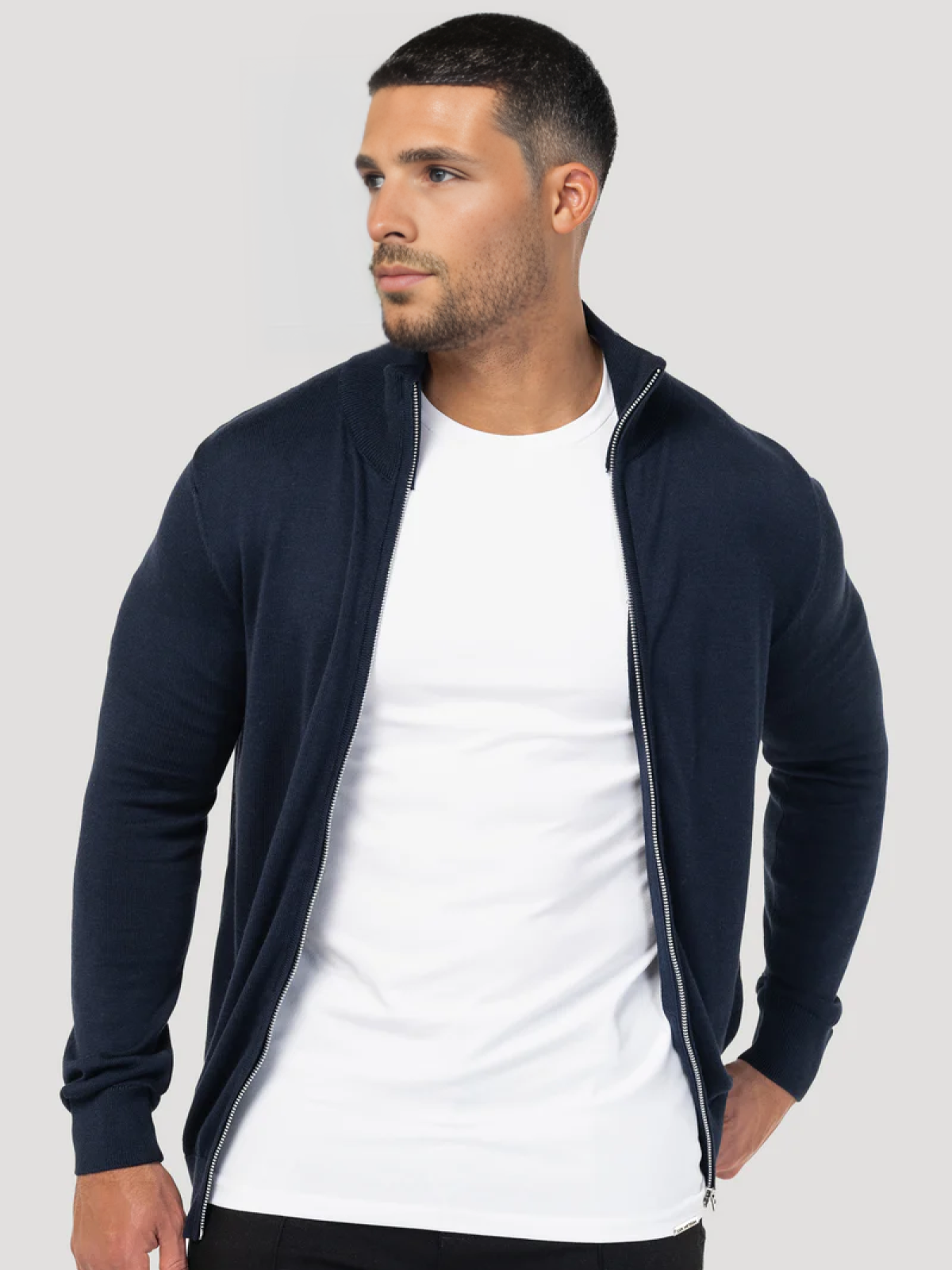 Sweater con cierre