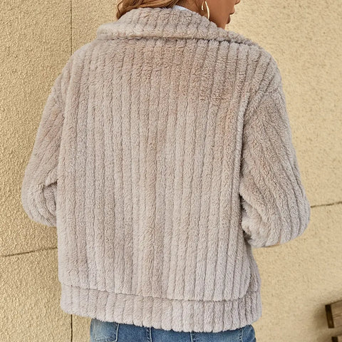 Cardigan de plush lucie