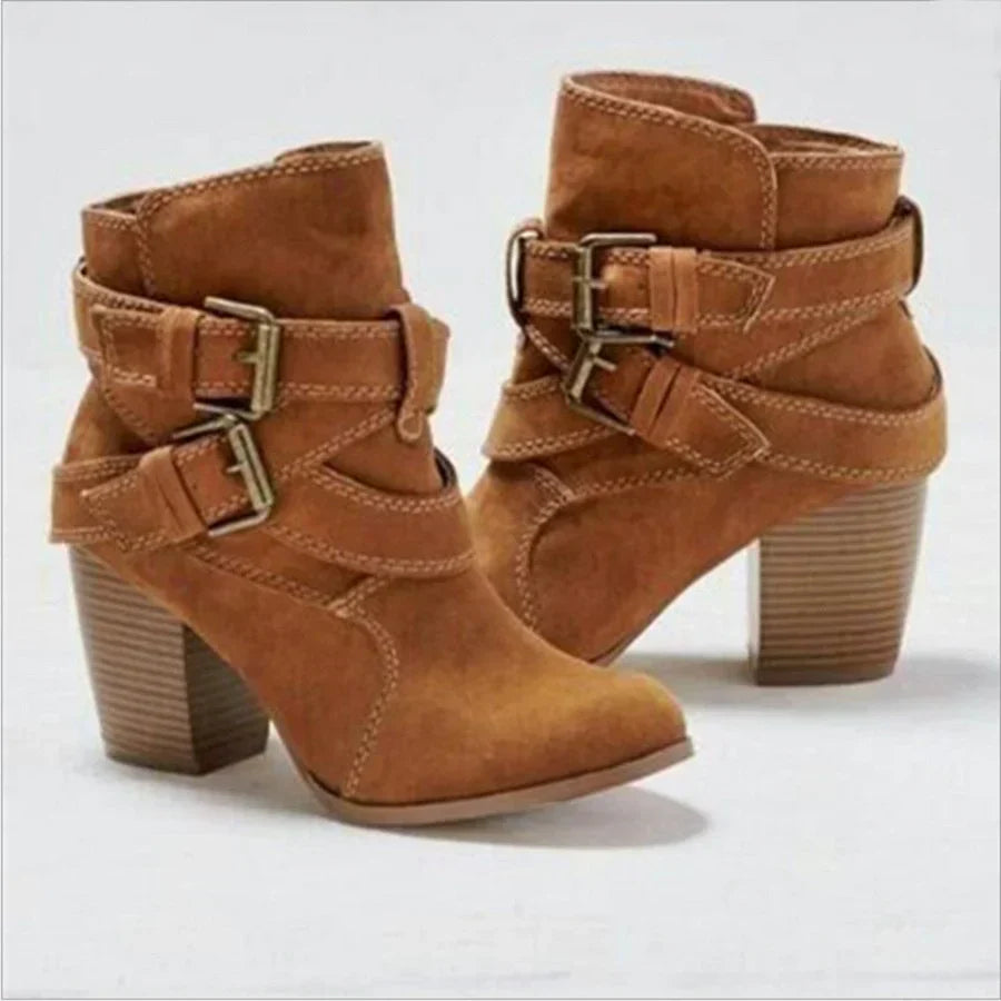 Botas France de Gamuza con Taco