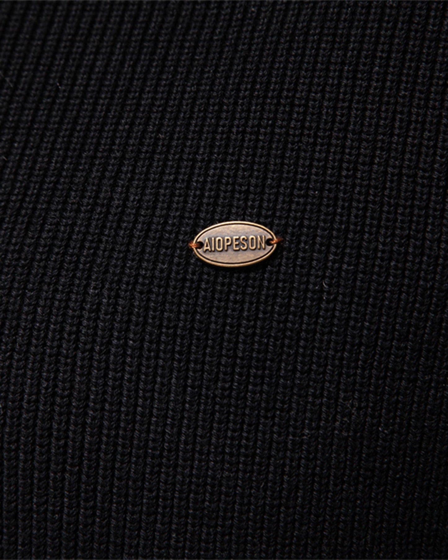 Sweater tejido con botones
