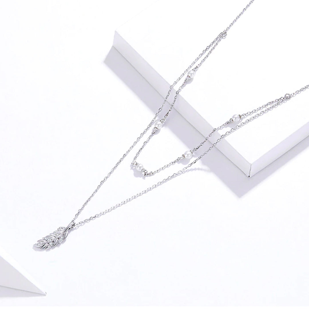 Collar de cadena de doble capa con colgante de espiga