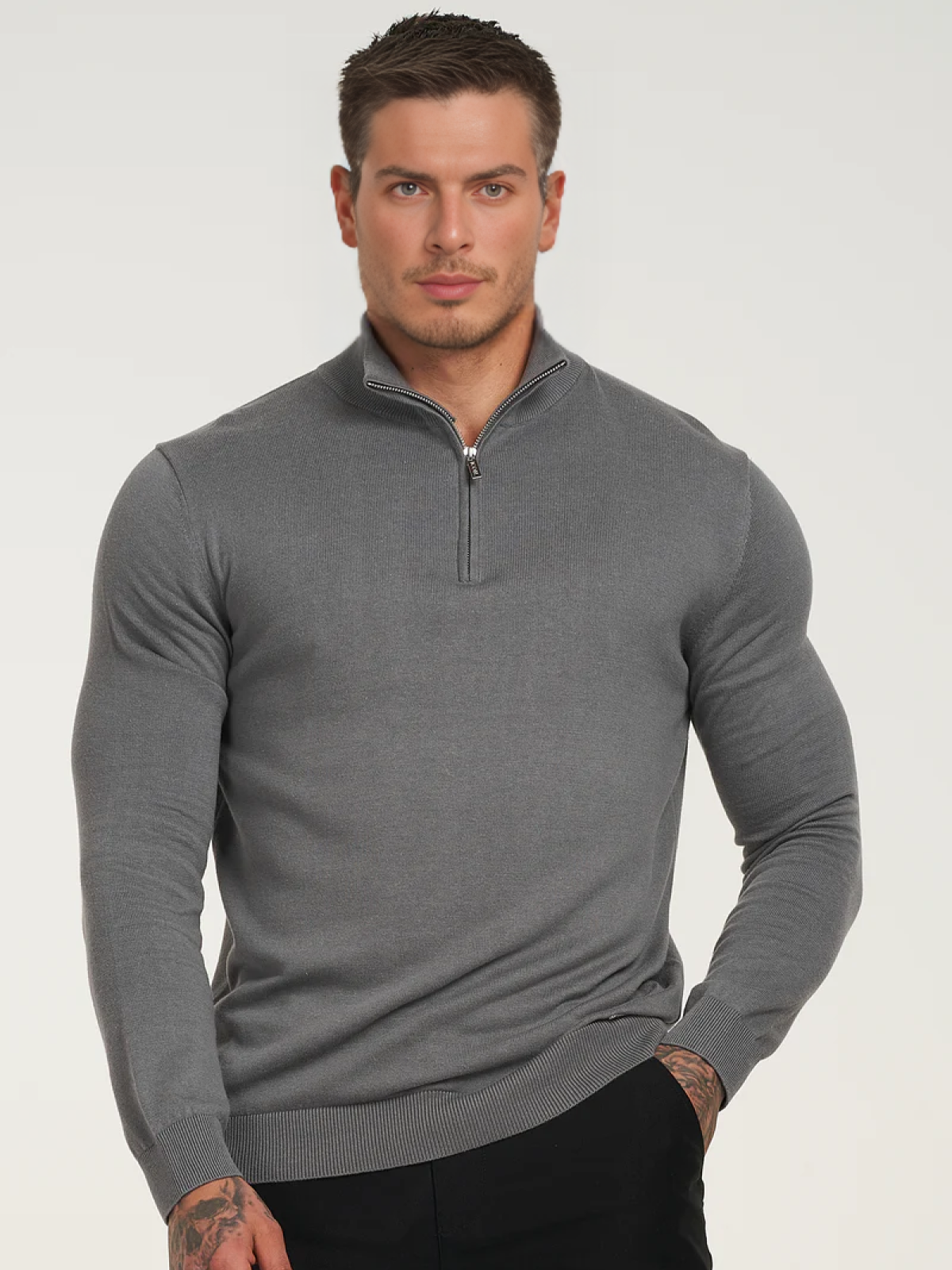 Sweater con medio cierre