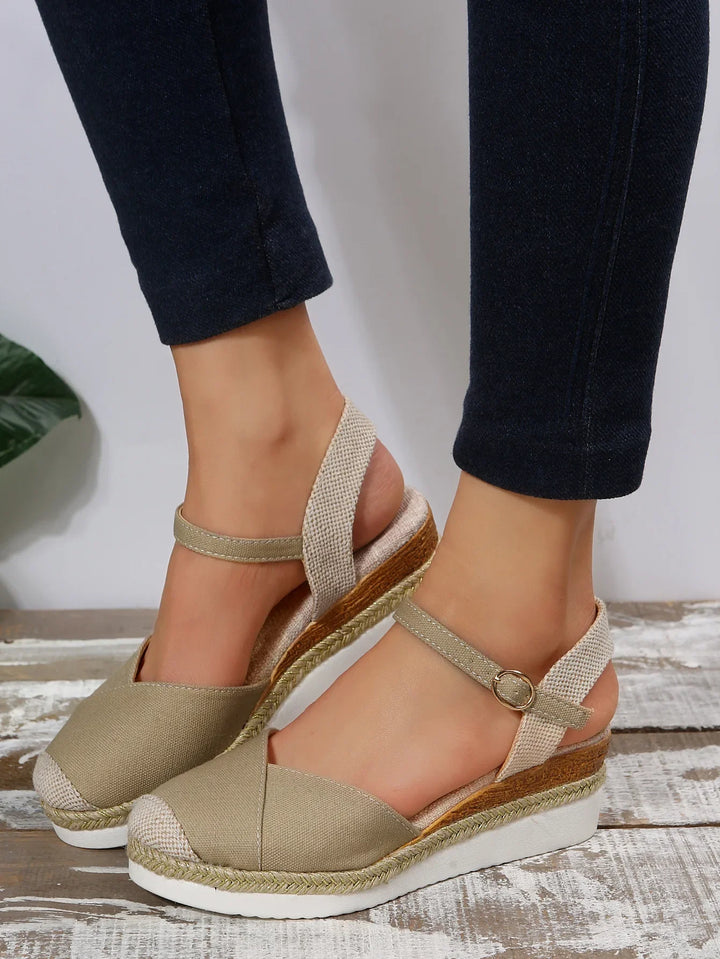 Sandalias Punta Cerrada Kourtney