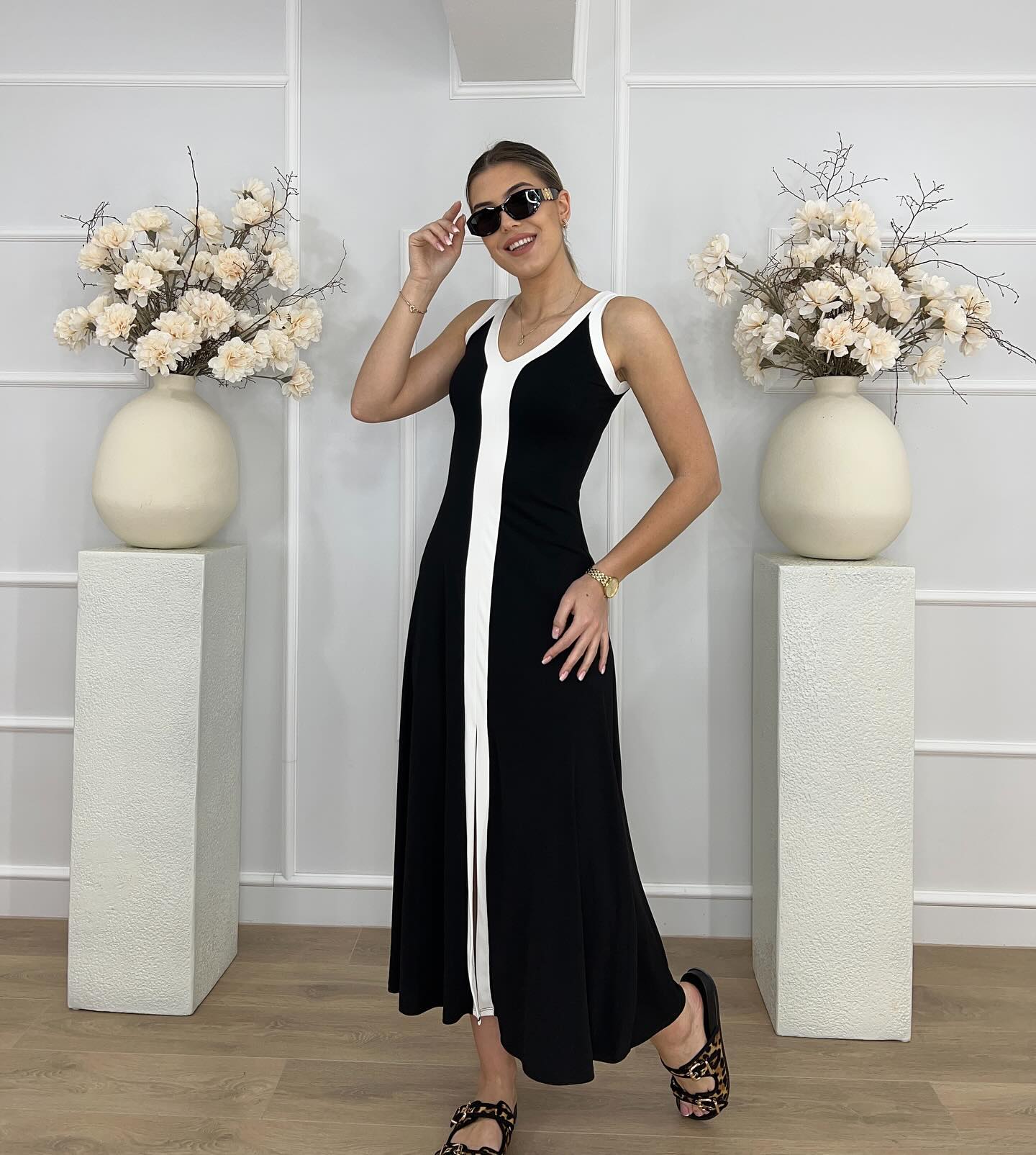 Vestido Largo con Abertura Frontal Lainy